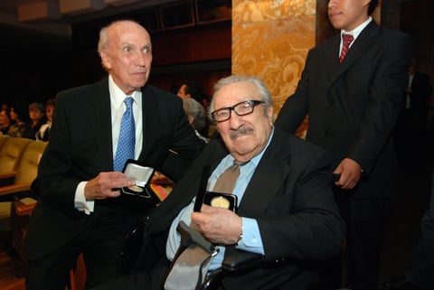 En 2013, el actor decidió retirarse la actuación porque se sentía cansado.