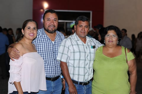 25072017 Claudia, Joel, Felipe y Lulú.