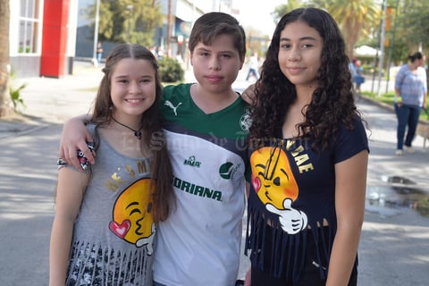 27072017 Brenda, Kevin y Elizabeth,