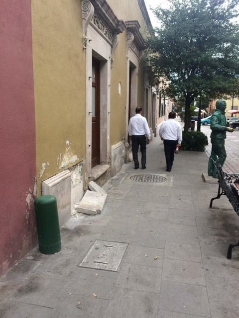 El paso de cuadrillas de mantenimiento es poco común, por lo que los daños se mantienen sin atención durante mucho tiempo.