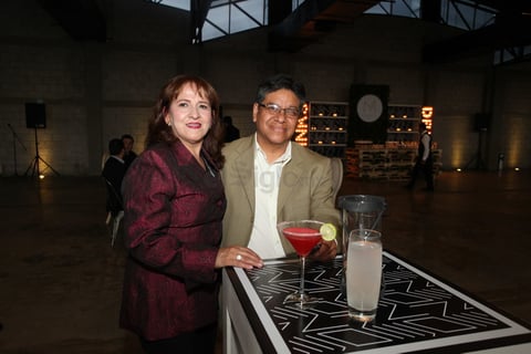 Dr.  Rubén Soto Flores y Sra. Maíia Teresa Sarellano.