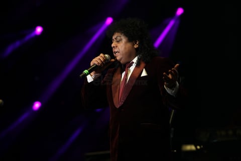 La Sonora Santanera y Los Ángeles Negros ofrecen una velada de recuerdos y éxitos en la capital.