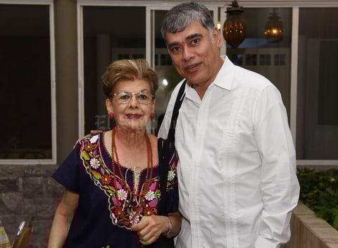 03082017 Ruca y Padre Pepe.