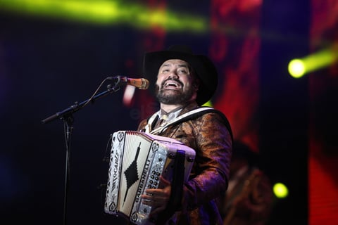 Un bloque para el desamor quedó marcado por 'Perdedor', 'Culpable fui', 'Tu adiós no mata' y 'Alguien te va a hacer llorar'.