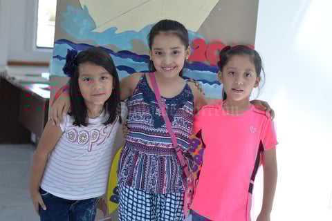 05082017 Dayana, Aíde y Vanessa.