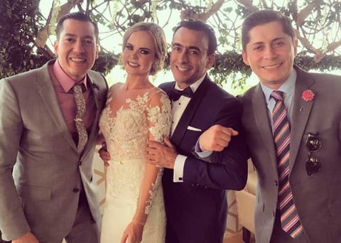 El conductor y cómico se casó con Karla de la Mora.