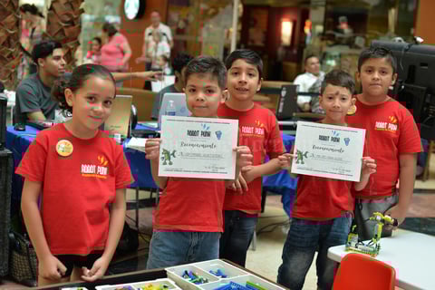 07082017 Romina, Liam, Adrián, Max y Fernando.