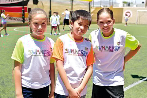 07082017 EN CURSO.  Carlota, Dini y Nirvana.