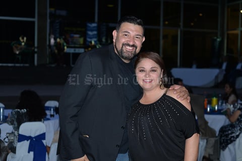 06082017 FELICES.  Absalom Ruiz y Lucy Olvera.