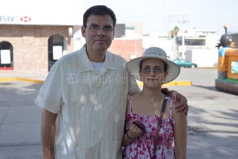 06082017 EN PAREJA.  Cristian y Nancy.