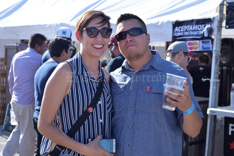 09082017 Delia y Víctor.
