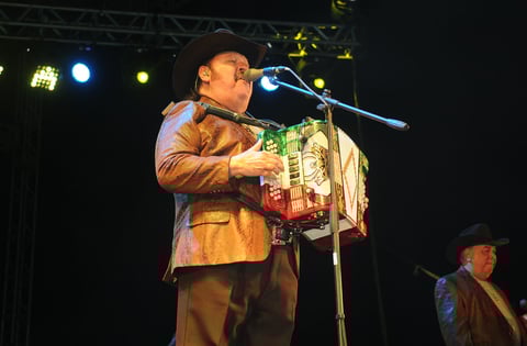 En 2009, el cantante Ramón Ayala fue detenido en una "narcoposada" en Tepoztlán. Fue liberado después de ofrecer su declaración.