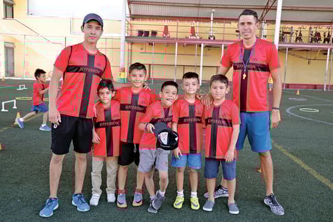 11082017 CURSO DE VERANO.  Martín, Leonardo, Dasa, Emiliano, Brian, Gabriel y Edson.
