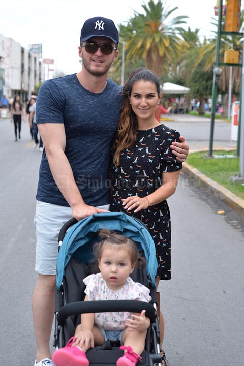12082017 Belinda, Sergio y Regina.