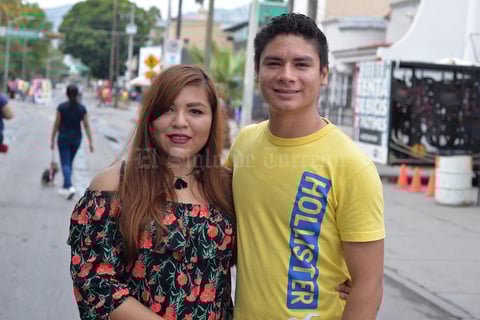 12082017 Estefanía y Uriel.