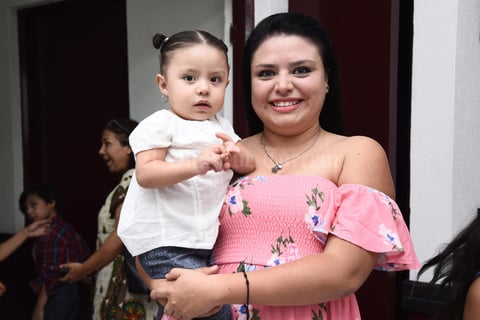 18082017 Isabella y Karla.