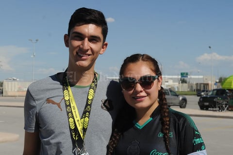 18082017 Alan y Miranda.