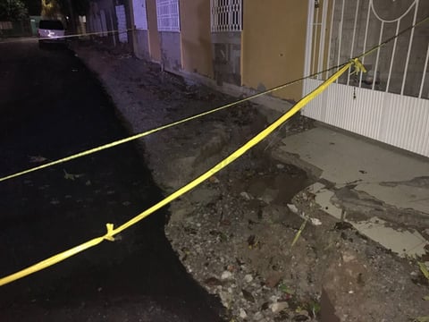 No se reportaron daños a personas y el lugar está bajo resguardo de manera preventiva.