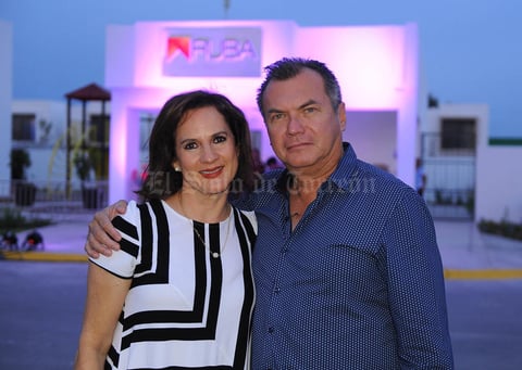20082017 Maylen Rodríguez y Aniceto Izaguirre.