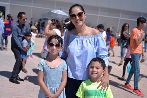 22082017 Valentina, Gretel y Santiago.