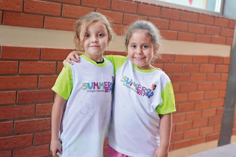 22082017 MUY LINDAS.  Roxana y Andrea.