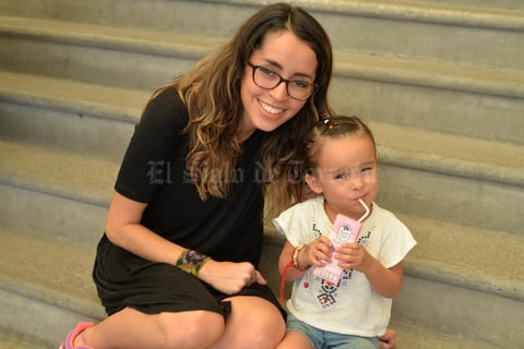 25082017 Justina y María Fernanda.