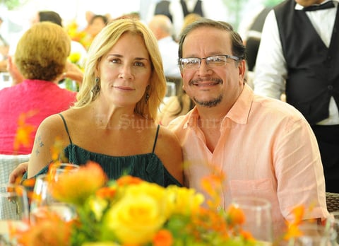 29082017 Vanessa y Enrique.