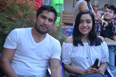 31082017 Edgar y Paulina.
