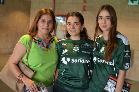 01092017 Renata, Renata y Ale.