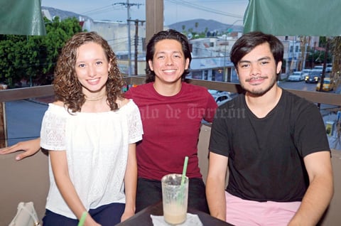 01092017 Daniela, Cristian y Ricardo.