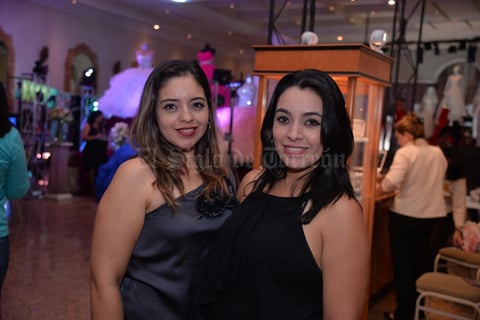 03092017 Karina y Erika.