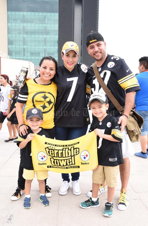 04092017 Wendy, Ángeles, Chuy, Matías y Rodo.
