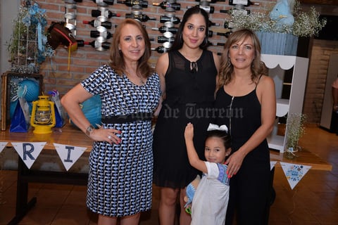 03092017 PRENATAL.  Sofía será mamá por segunda vez, por lo que fue festejada por sus amigas y familiares. La acompañan Martha, Mariana y Ángela.