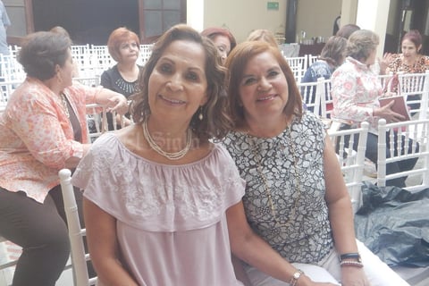 06092017 Yola y Laura.