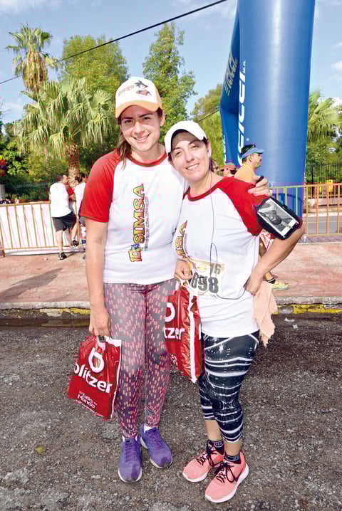 10092017 LLEGAN A LA META.  Wendy y Nancy.