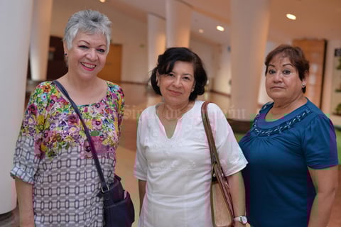14092017 Estela, Paulina y María Santa.