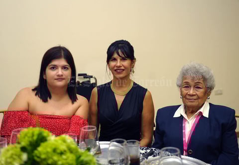 14092017 EN RECIENTE EVENTO.  Christine Jabiol, Ileana Ramírez Lee y Ma. Socorro Lee de Rmz,