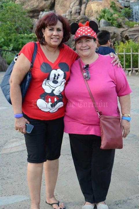 17092017 EN ORLANDO, FLORIDA.  Coquito Máynez y Bety Saavedra.