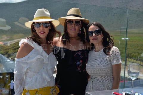 18092017 Silvia, Nidia y Mariam.