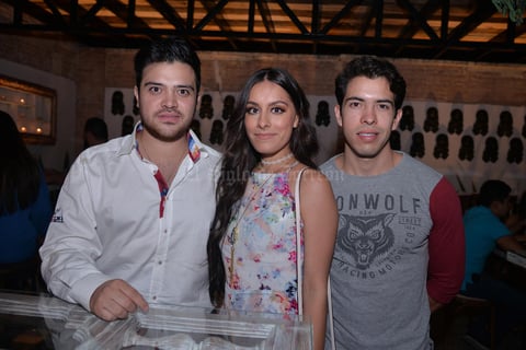 Luis, Lorena y Abel
