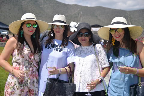 Rocío, Alina, Grace y Dayis