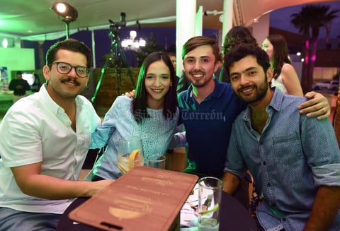 José González, Mariana Lugo, Jorge Gajón y Daniel Morado
