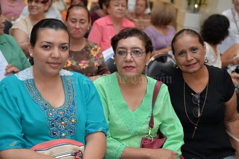 21092017 Karla, Rosario y Sue.