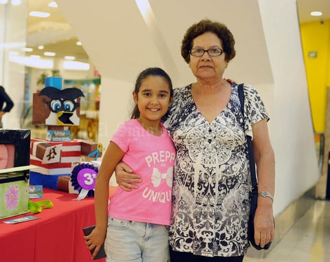 26092017 Alondra y María Elena.