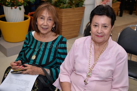 27092017 Eloísa y Raquel.