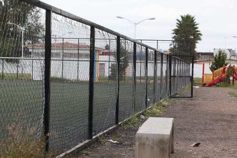 En la Oriente, se mostró una destrucción por el uso, pero falta de mantenimiento desde hace tres años.