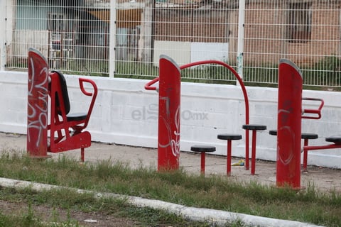 Total abandono en estas unidades deportivas.