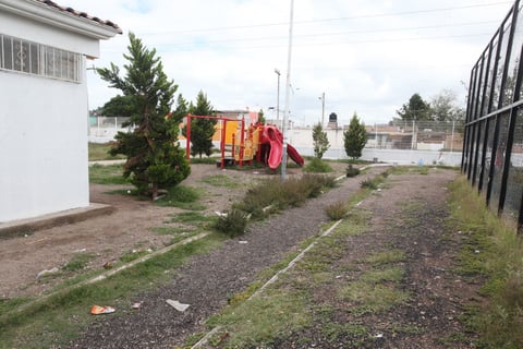 La Lupo Salazar y Potreros del Refugio se observó un total abandono.