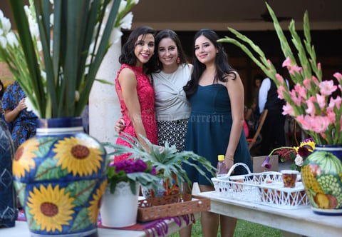 Isabel, Pilar y Valeria