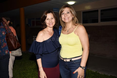 30092017 Gabriela y Claudia.